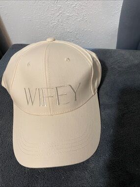 Cream 'Wifey' Embroidered Baseball Cap NWT
